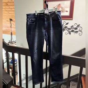 NWOT. Buckle Outpost Makers Dark Wash Blue Jeans 34 x 32 #JTB023